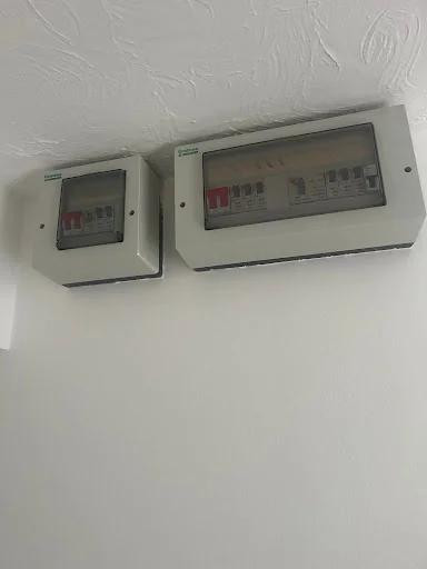 DCM Commercial and Residential Services Ltd photo 2