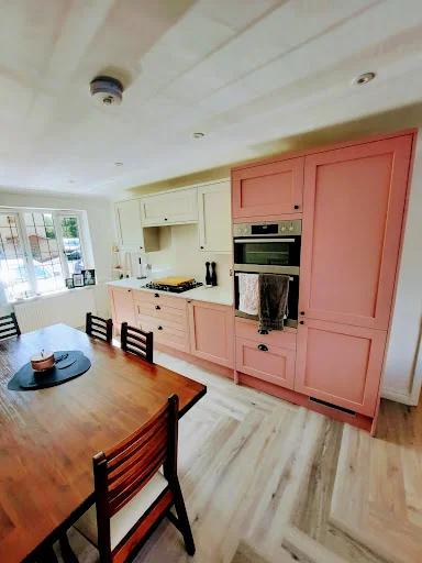 Tom Fits Kitchens photo 2