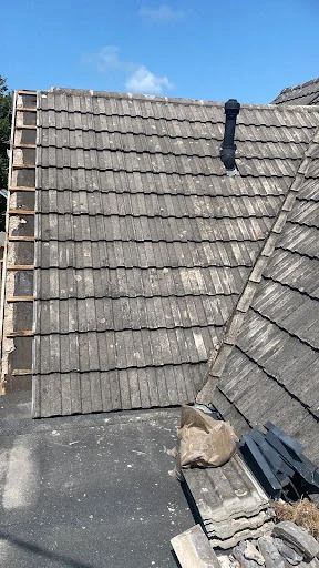 Storm shield roofing &amp; guttering photo 2