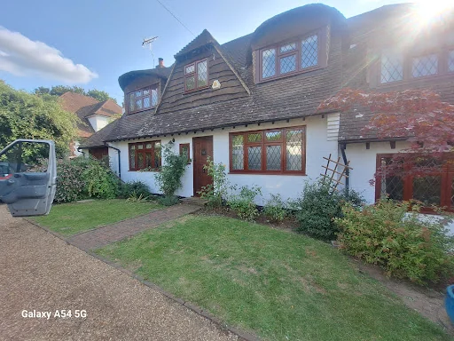Roberts of Guildford Painter and Decorator photo 1