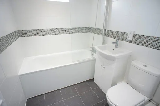 MID KENT HOMES LIMITED photo 1