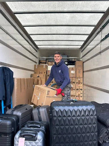 HERTZ YOUR MAN WITH A VAN LTD photo 2