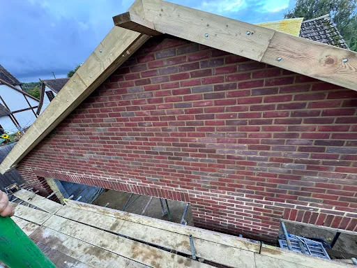 Tudor Rose Brickwork photo 6