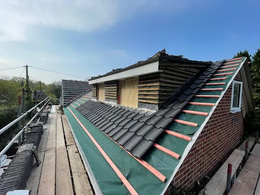 Point Roofing Limited photo 4