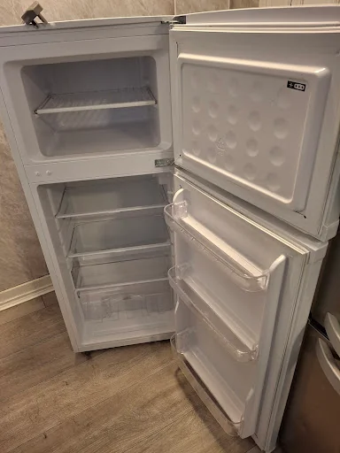 EC CLEANING SERVICES photo 1