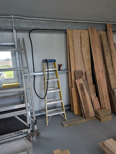 Three Tors Electrical photo 4