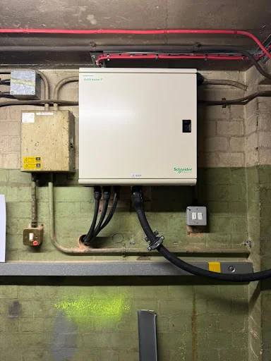 WaveTech Electrical photo 2