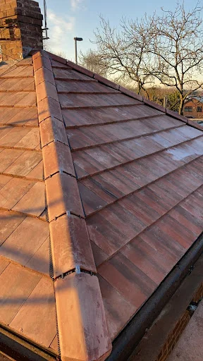 Deluxe Roofing specialist photo 2