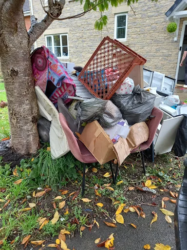 Swindon Waste Removal photo 3