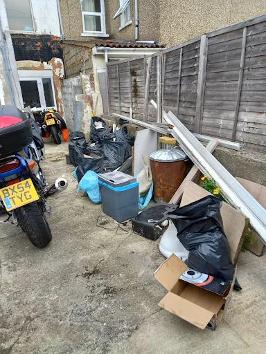 Swindon Waste Removal photo 5