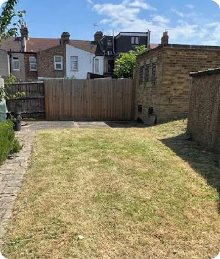 Three Leafs Gardens photo 6