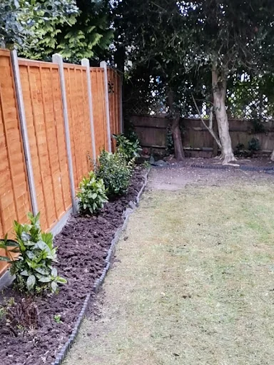 Three Leafs Gardens photo 8