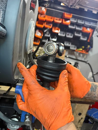 SA AUTOWORKS LTD photo 3