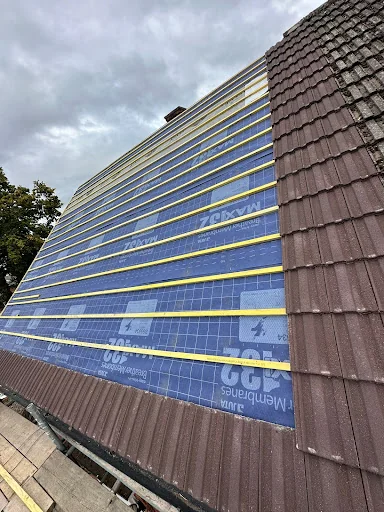 Fivestar roofing and guttering photo 1