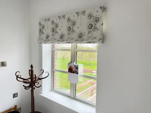 Blind Elegance photo 2