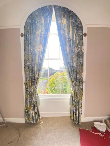 Blind Elegance photo 7