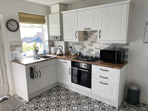 Kitchen Makeovers Stourbridge photo 3