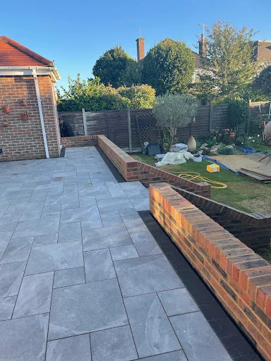 TT Driveways & Patios Ltd