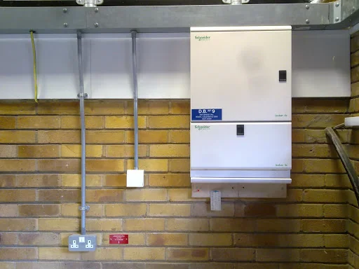 Roger Goldfinch & Sons Ltd