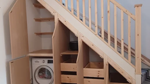 C J C Carpentry & Joinery