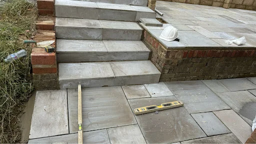 L Building & Landscaping Ltd