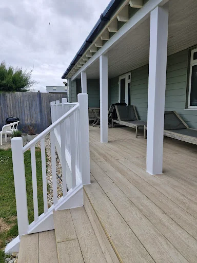 L P Carpentry & Joinery