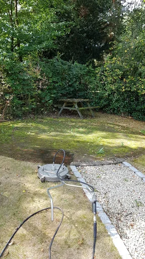 A & L Cleaning Contractors Ltd