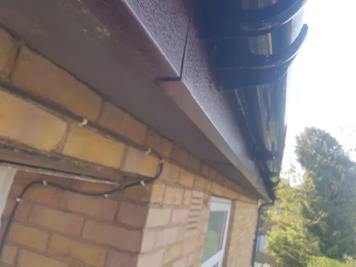 L W Roofing & Guttering LTD