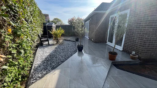 Balog's Maintenance And Landscaping LTD