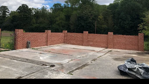 Swallowtail Brickwork