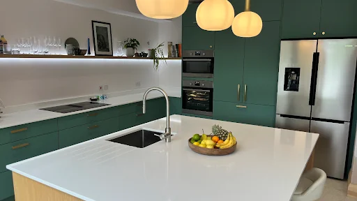 Tom Fits Kitchens