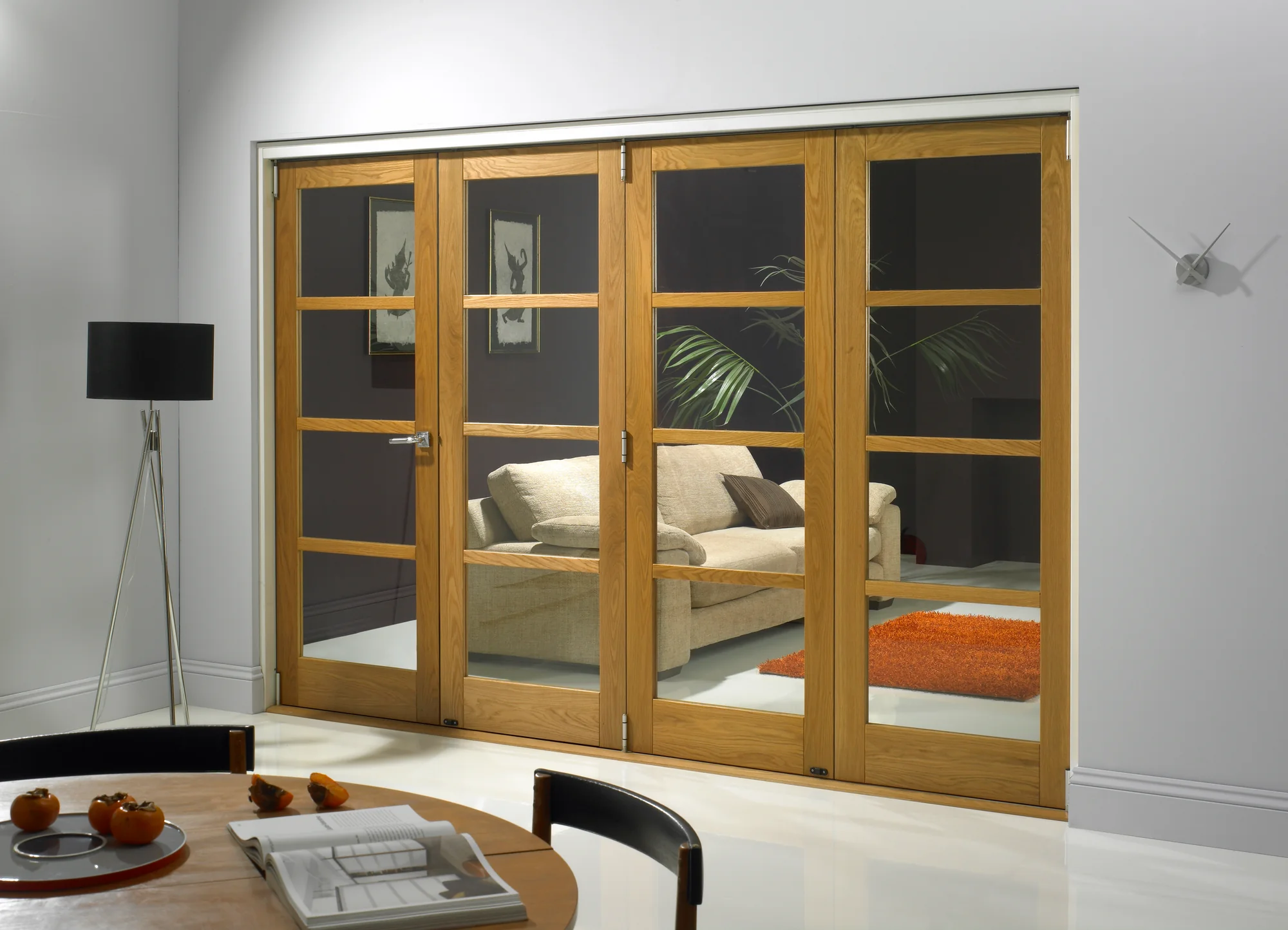 Jci Door Unfinished Oak Veneer Shaker 4 Light 4 Door Folding Set 2990 x 2074mm