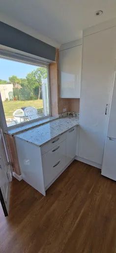 KIS Kitchens photo 8