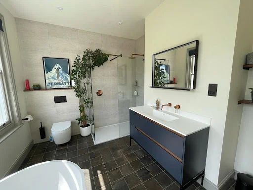 N Price Ltd photo 6