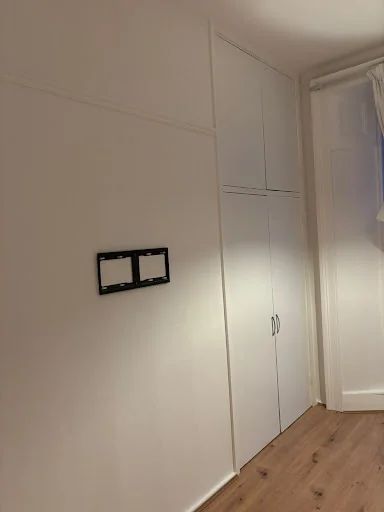 G.L DECORATORS photo 4