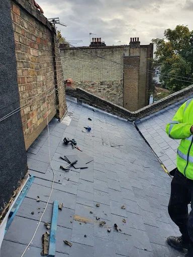 HERITAGE HEIGHTS ROOFING LTD photo 1
