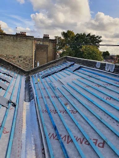 HERITAGE HEIGHTS ROOFING LTD photo 7