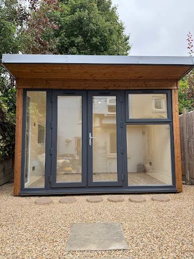 L&amp;A Architecture and Construction LTD photo 1