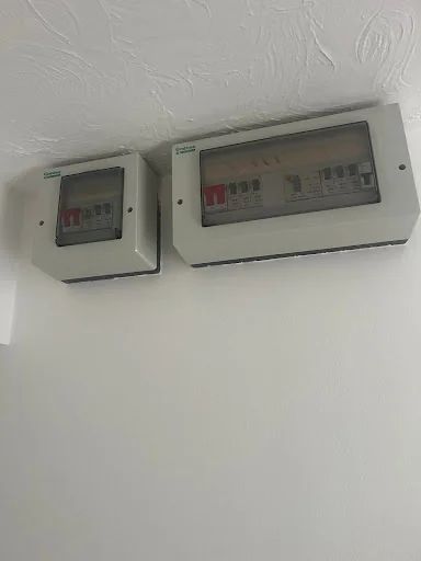 DCM Commercial and Residential Services Ltd photo 2
